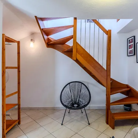 Stone House By Interhome Hébergement de vacances Gera Lario