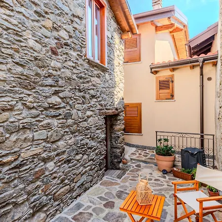 Stone House By Interhome Джера-Ларио