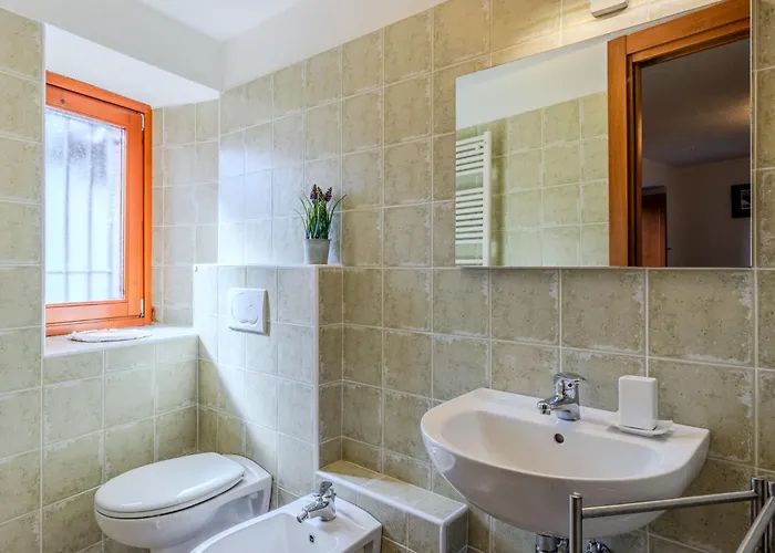 Stone House By Interhome * Gera Lario